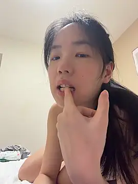 TinyBabe online show from 06-01-26, 03:55