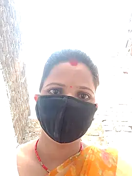 Bigg bhabi online show from 11-19-25, 09:53