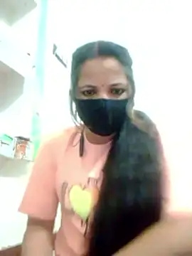 Bigg bhabi online show from 01-05-26, 10:24