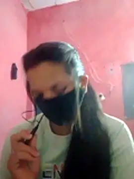 Bigg bhabi online show from 12-13-25, 11:11