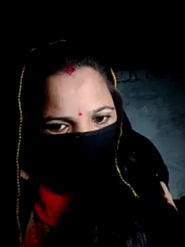 Bigg bhabi online show from 12-03-25, 11:04