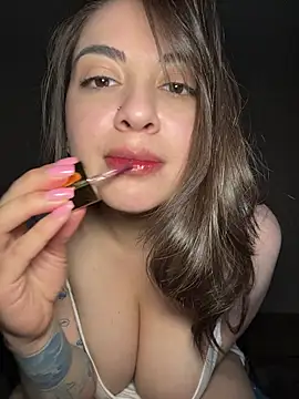 Lovynna online show from 05-21-26, 08:06