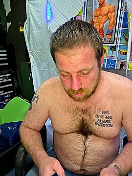 Txweld69 online show from 12-16-25, 02:16