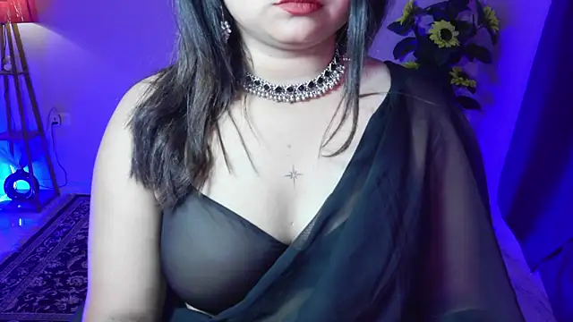 Saira Hotty online show from 04-18-26, 07:44