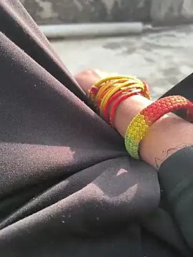 Ritik143jhil online show from 12-22-25, 10:26