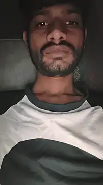 Ritik143jhil online show from 04-12-26, 07:28