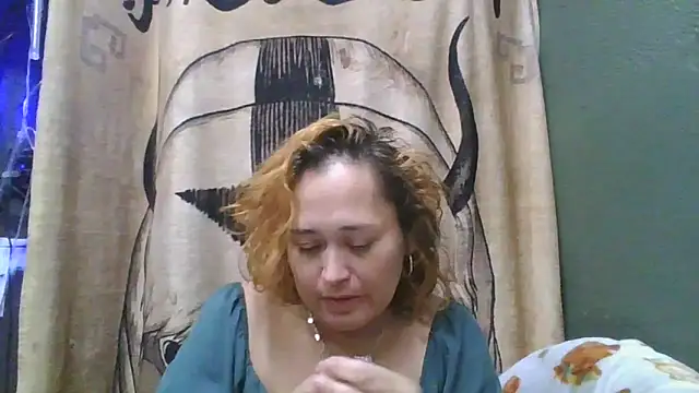 Snapshot of Eclipsed8 chatting on 02-05-26, 07:48 Eclipsed8 online show from 02-05-26, 07:48