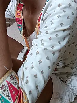 Asha devi90 online show from 04-26-26, 01:47