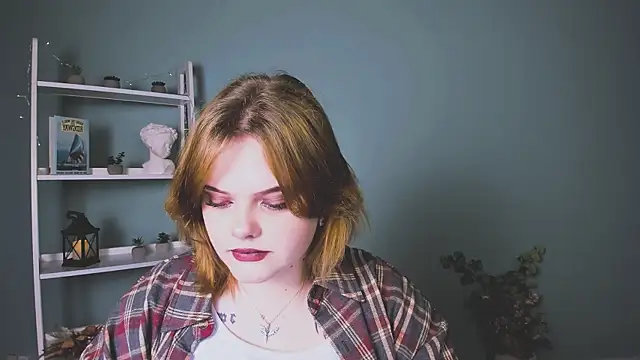 lika pop online show from 11-21-25, 07:35