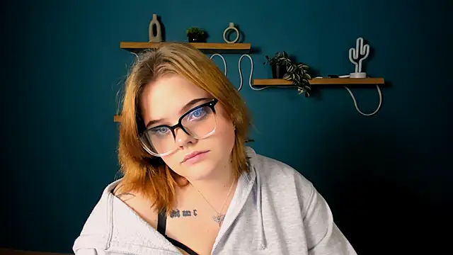 lika pop online show from 11-24-25, 07:36