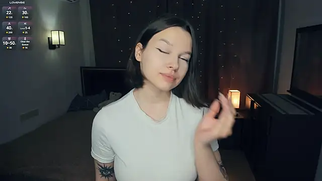 IrmgardBuzard online show from 12-01-25, 08:21