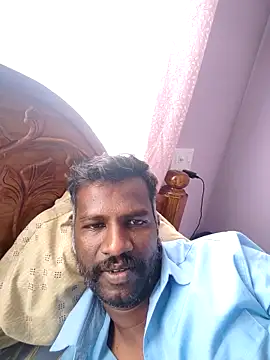 Snapshot of Paramkeerthi chatting on 02-19-26, 04:53 Paramkeerthi online show from 02-19-26, 04:53