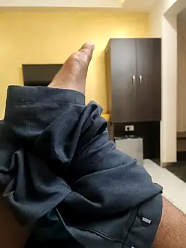 Snapshot of Paramkeerthi chatting on 02-22-26, 06:31 Paramkeerthi online show from 02-22-26, 06:31