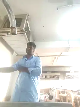 Snapshot of Paramkeerthi chatting on 12-23-25, 02:44 Paramkeerthi online show from 12-23-25, 02:44