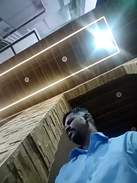 Snapshot of Paramkeerthi chatting on 02-12-26, 02:17 Paramkeerthi online show from 02-12-26, 02:17