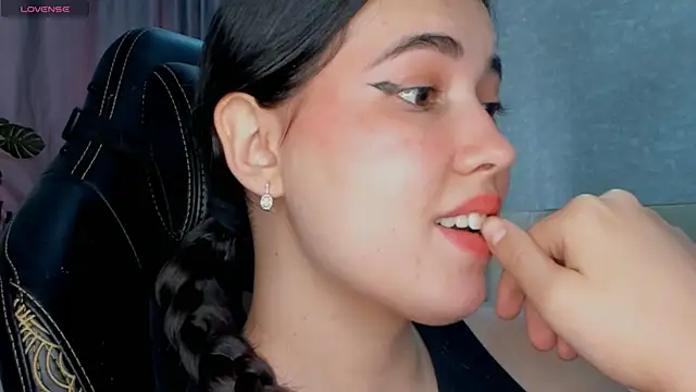 Diara 1an online show from 04-18-26, 07:44