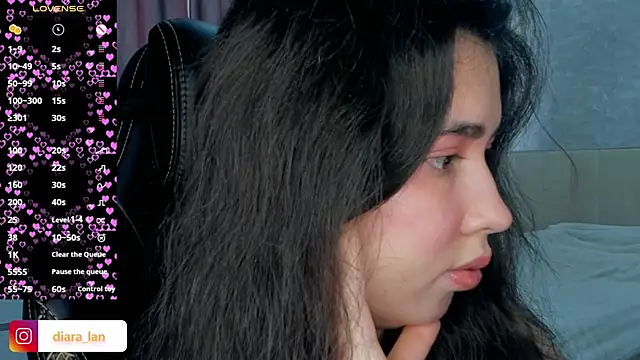 Diara 1an online show from 04-11-26, 06:43