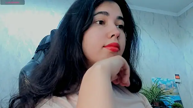 Snapshot of Diara_1an chatting on 07-28-26, 06:10 Diara 1an online show from 07-28-26, 06:10