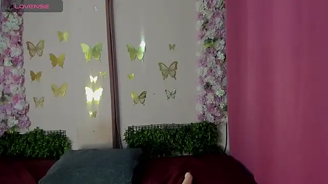 Dana Scully online show from 12-01-25, 01:45