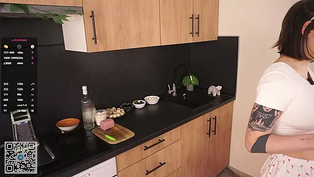 RoxannaCarver online show from 03-23-26, 07:52