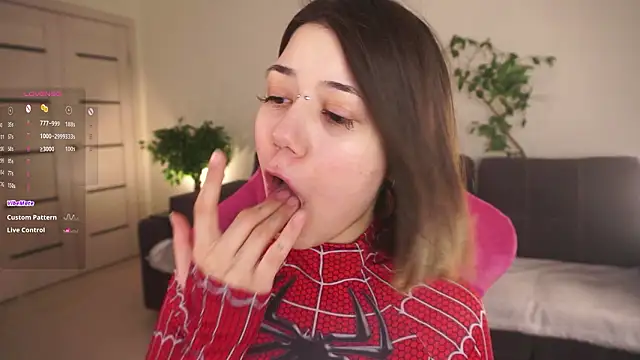 Snapshot of RoxannaCarver chatting on 02-21-26, 07:21 RoxannaCarver online show from 02-21-26, 07:21