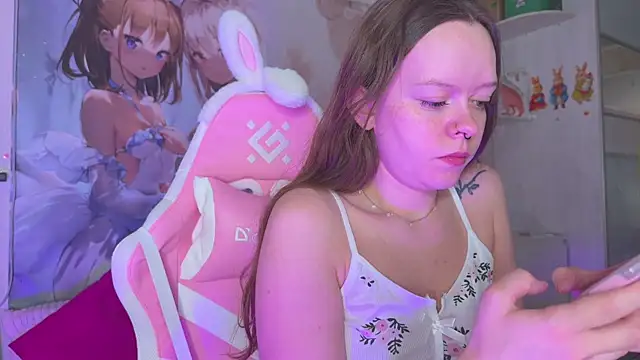 CheekySashaCharm online show from 06-02-26, 06:24