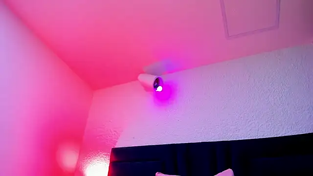 VictoriaRouge  online show from 03-17-26, 05:10