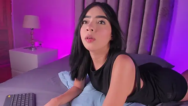 GabrielaSuarez  online show from 05-20-26, 07:55
