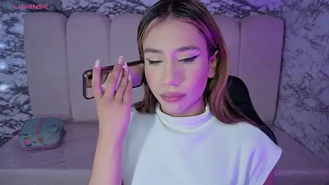 Evy Luxx v online show from 01-16-26, 04:05