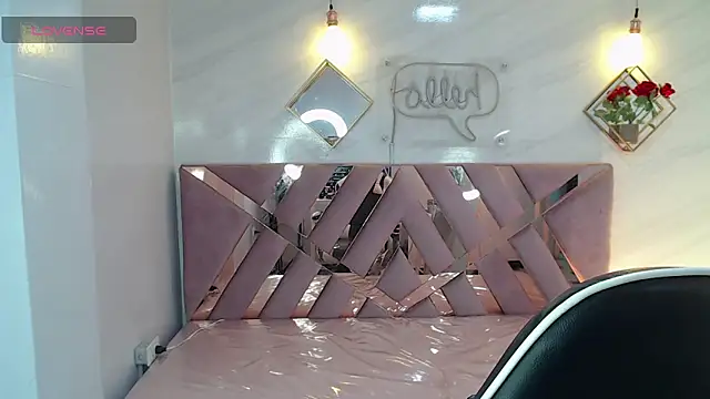 Evy Luxx v online show from 12-19-25, 03:43