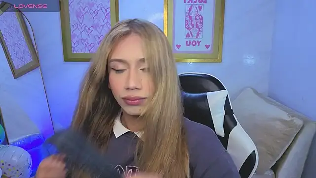 Evy Luxx v online show from 03-19-26, 03:50