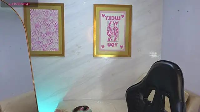 Evy Luxx v online show from 03-26-26, 03:38