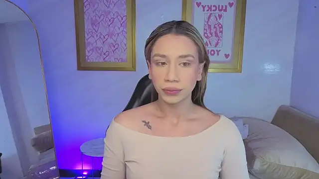 Evy Luxx v online show from 05-21-26, 08:17