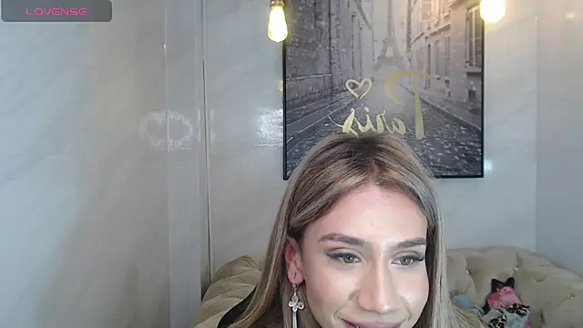 Evy Luxx v online show from 05-29-26, 03:23