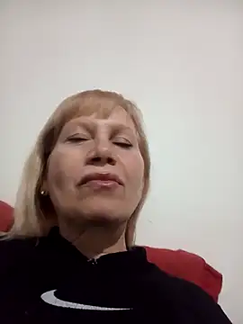 Snapshot of SexyMilf1211 chatting on 05-08-26, 08:56 SexyMilf1211 online show from 05-08-26, 08:56