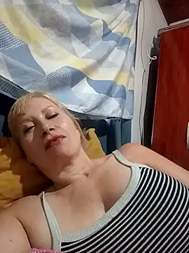 SexyMilf1211 online show from 02-05-26, 04:25