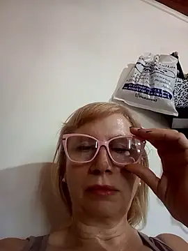 SexyMilf1211 online show from 01-13-26, 03:38