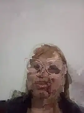 Snapshot of SexyMilf1211 chatting on 05-18-26, 10:53 SexyMilf1211 online show from 05-18-26, 10:53
