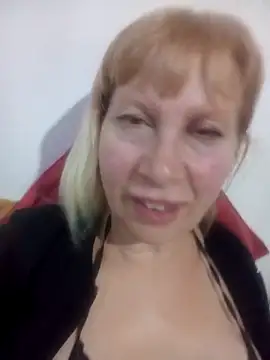 Snapshot of SexyMilf1211 chatting on 04-30-26, 06:04 SexyMilf1211 online show from 04-30-26, 06:04