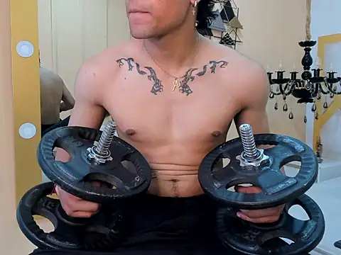 MattFiore online show from 01-05-26, 05:27