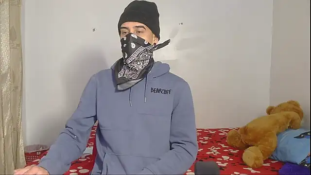 kilyan wow online show from 11-29-25, 04:56