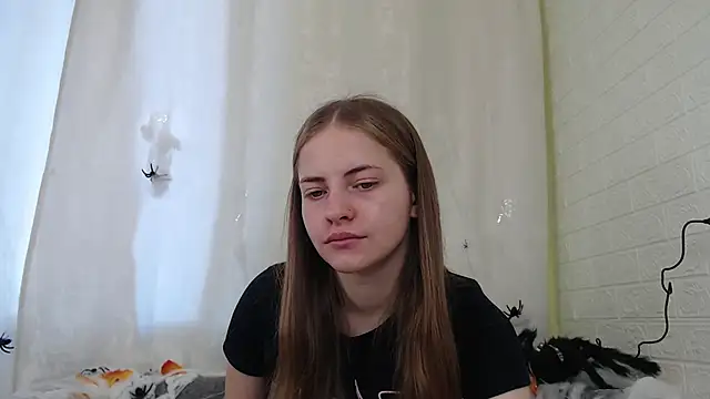 Sansa Dream online show from 10-30-25, 07:28