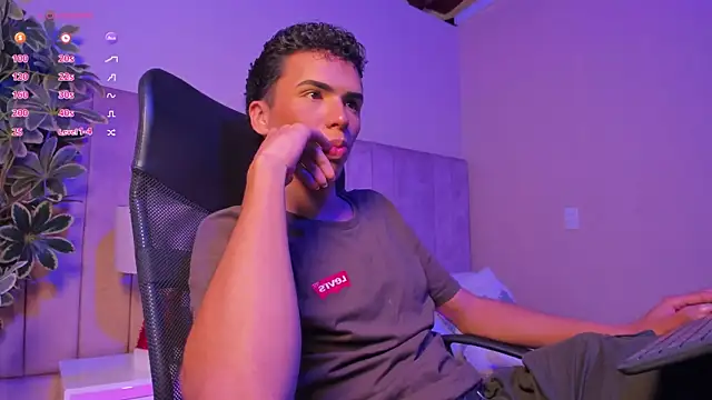 Seab trooy online show from 11-21-25, 04:00