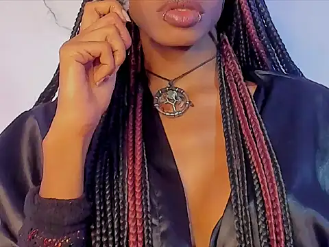 aprille15 online show from 12-18-25, 01:22