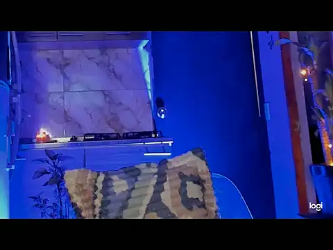 aprille15 online show from 02-11-26, 01:44