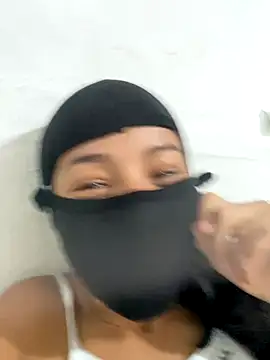 Snapshot of Mia_Deisy chatting on 11-15-25, 03:05 Mia Deisy online show from 11-15-25, 03:05