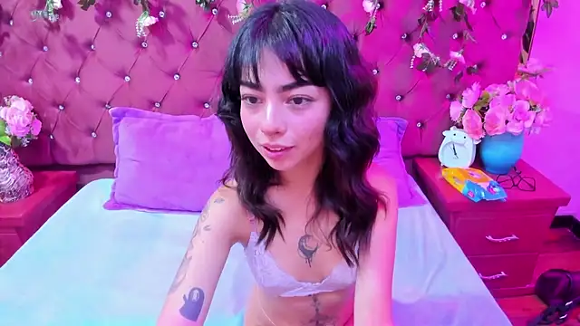  Ivy Luna online show from 01-06-26, 10:58