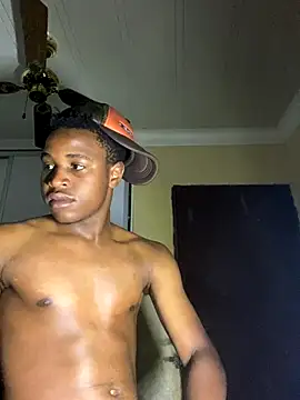 TriggaStar online show from 11-16-25, 02:27