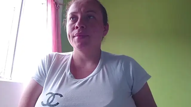 Rouse hot  online show from 05-19-26, 06:26