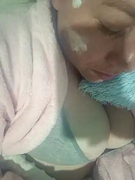 Rouse hot  online show from 01-08-26, 05:46